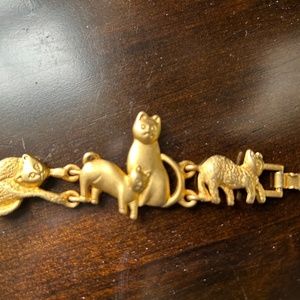 Cat bracelet